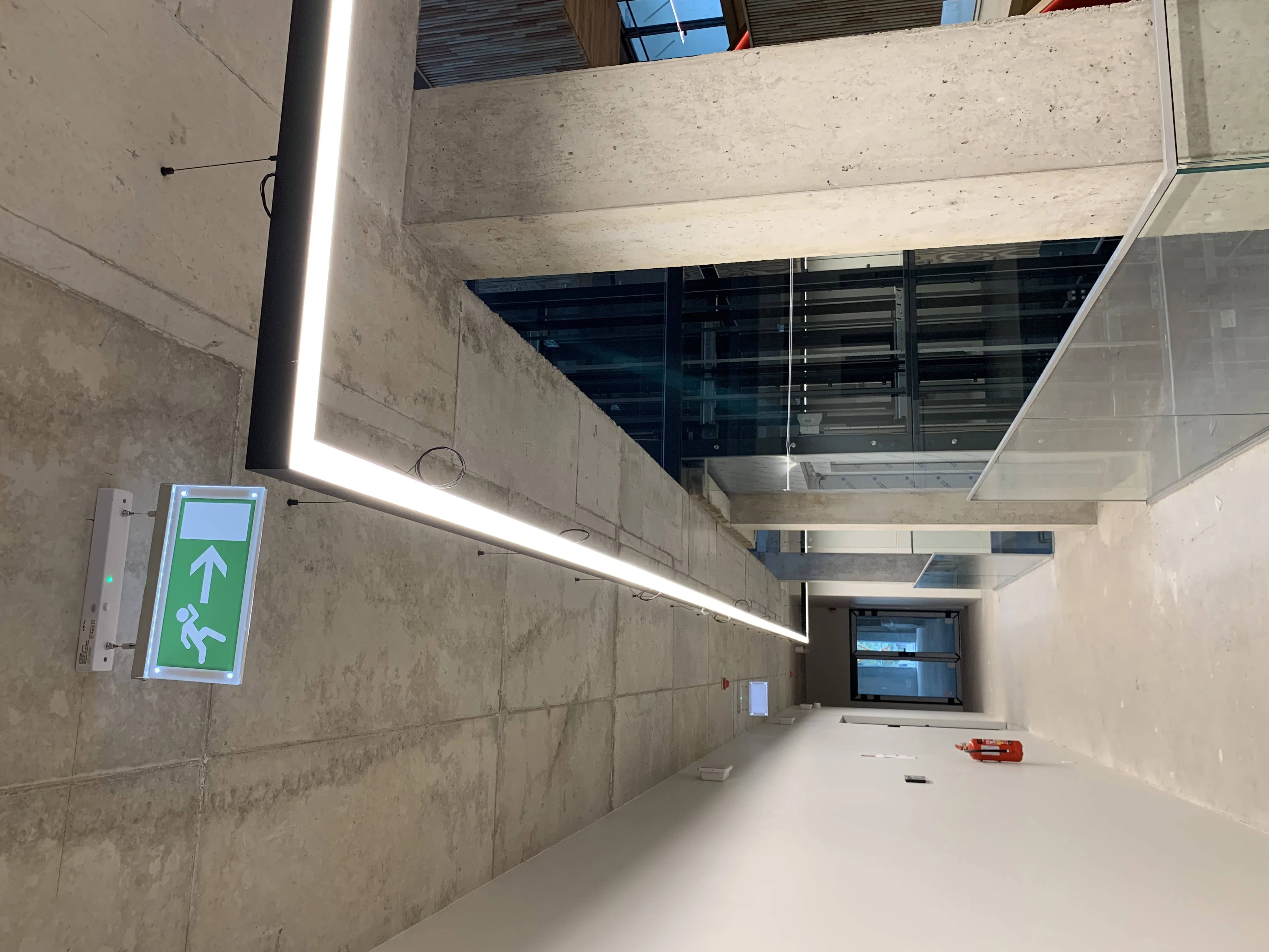 Biroju ēka RED Line — 7