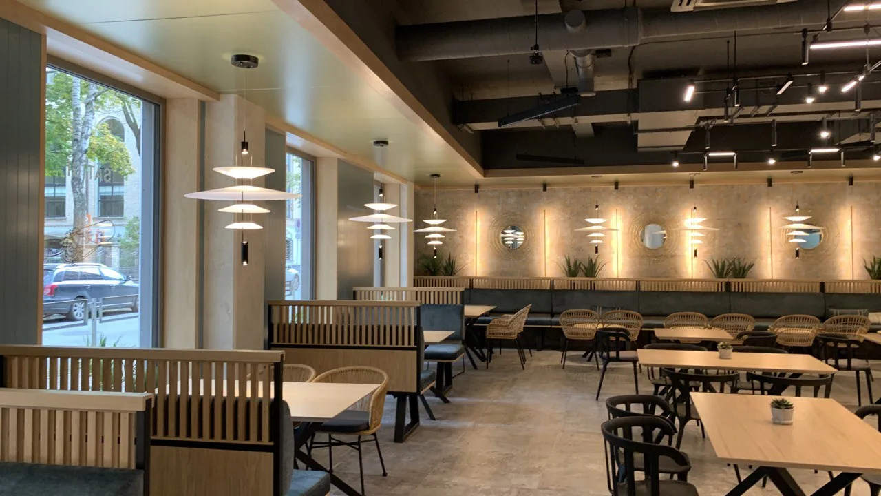 LED Apgaismojums Ģimenes restorānā “Fetlers” — 2