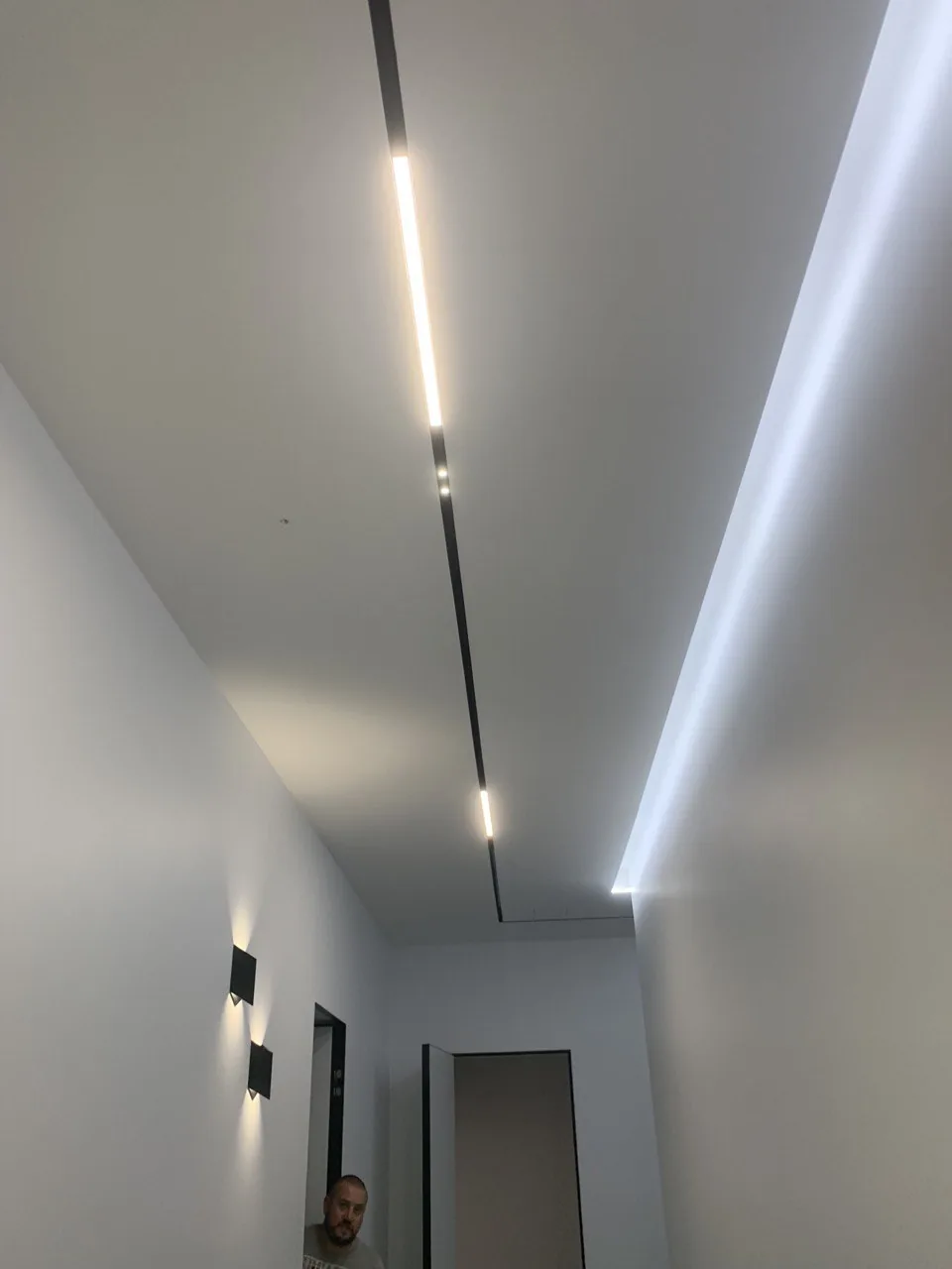 Magnētiskais LED Apgaismojums Privātmājai, Rīgā — 5